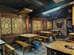 375平精装修餐饮店转让